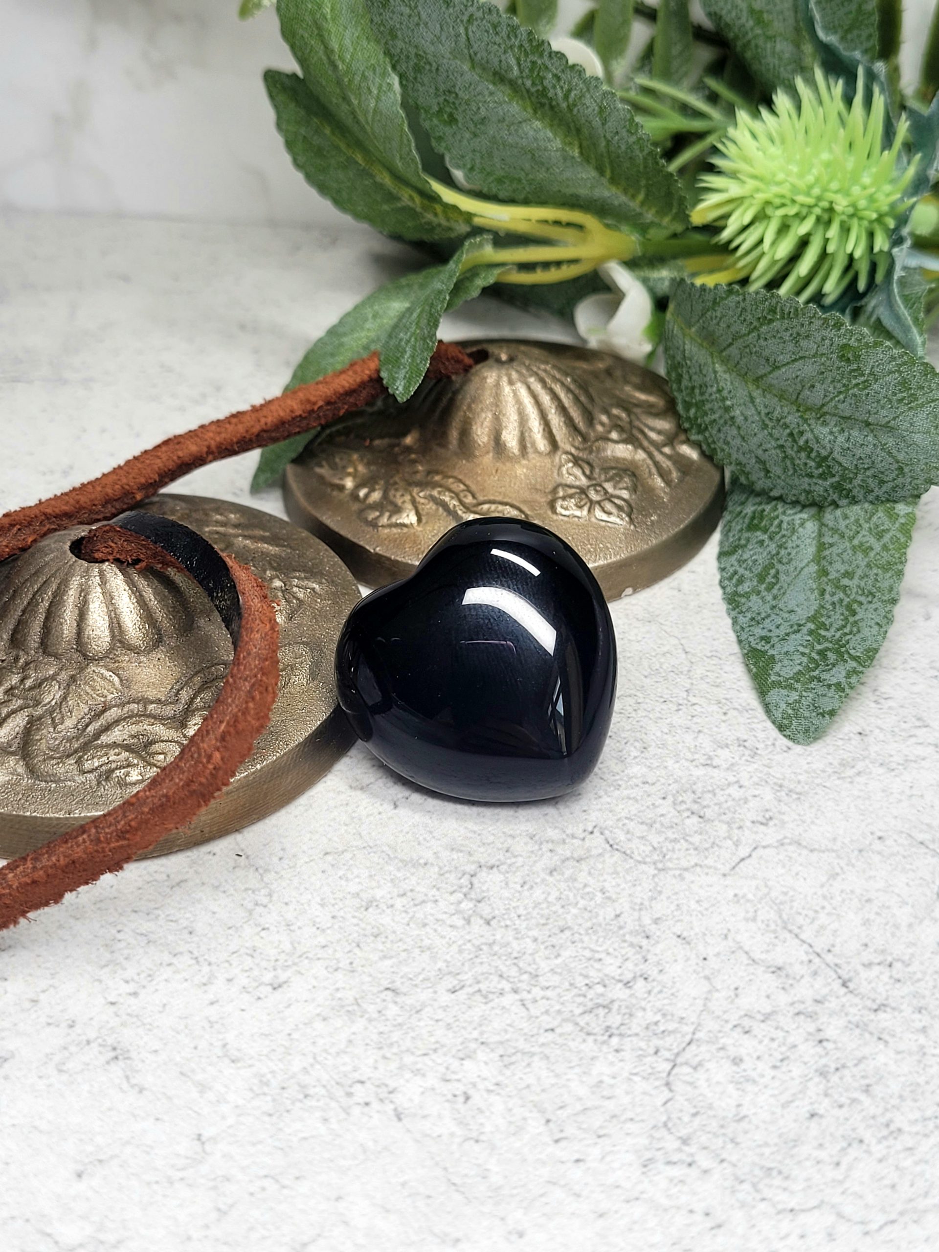 Obsidian Black Puff Heart 3cm