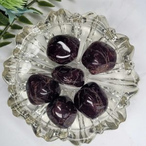 Garnet Tumble stone