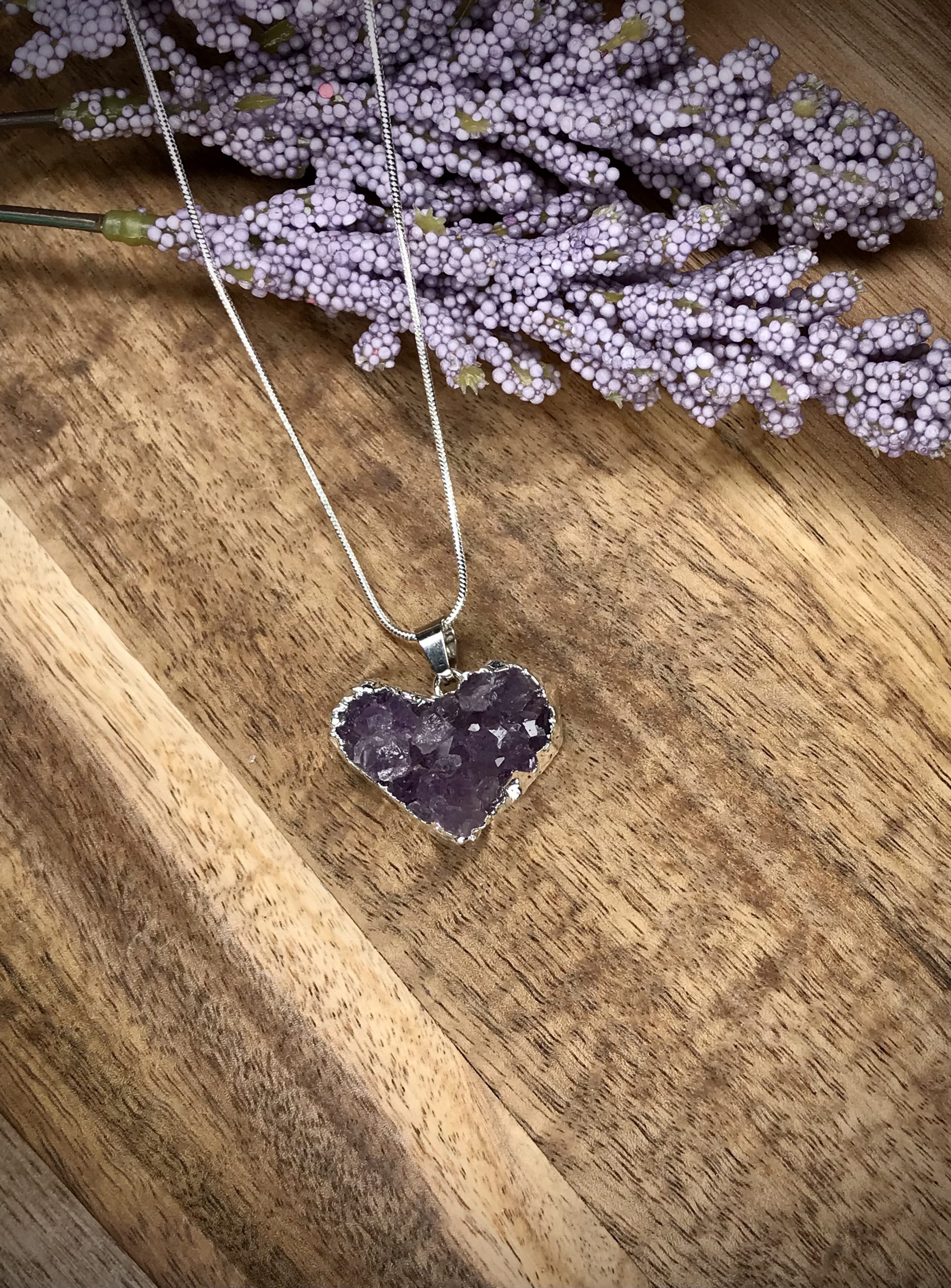 Amethyst cluster heart pendant - Image 3