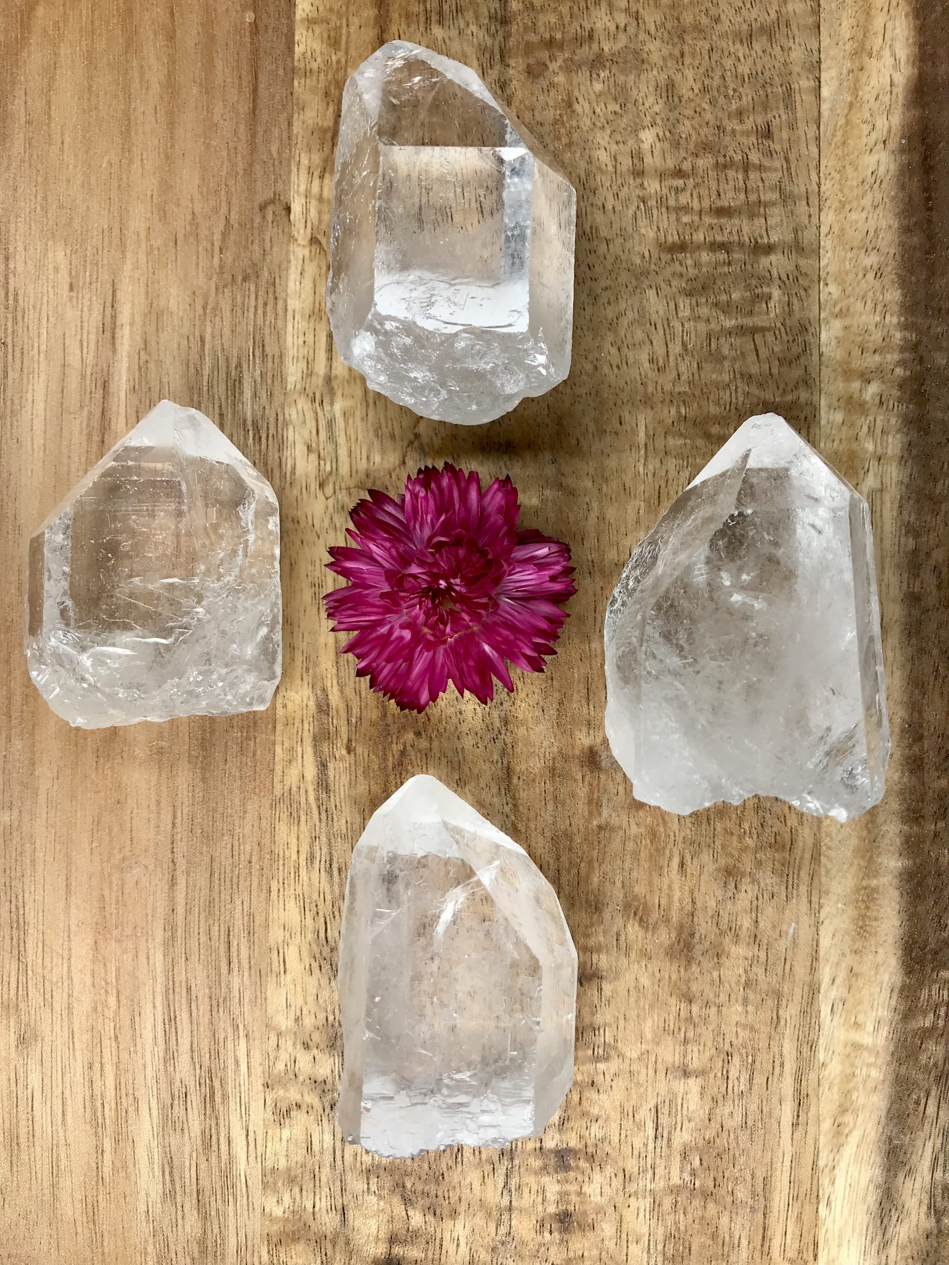 Clear Quartz points - Image 3