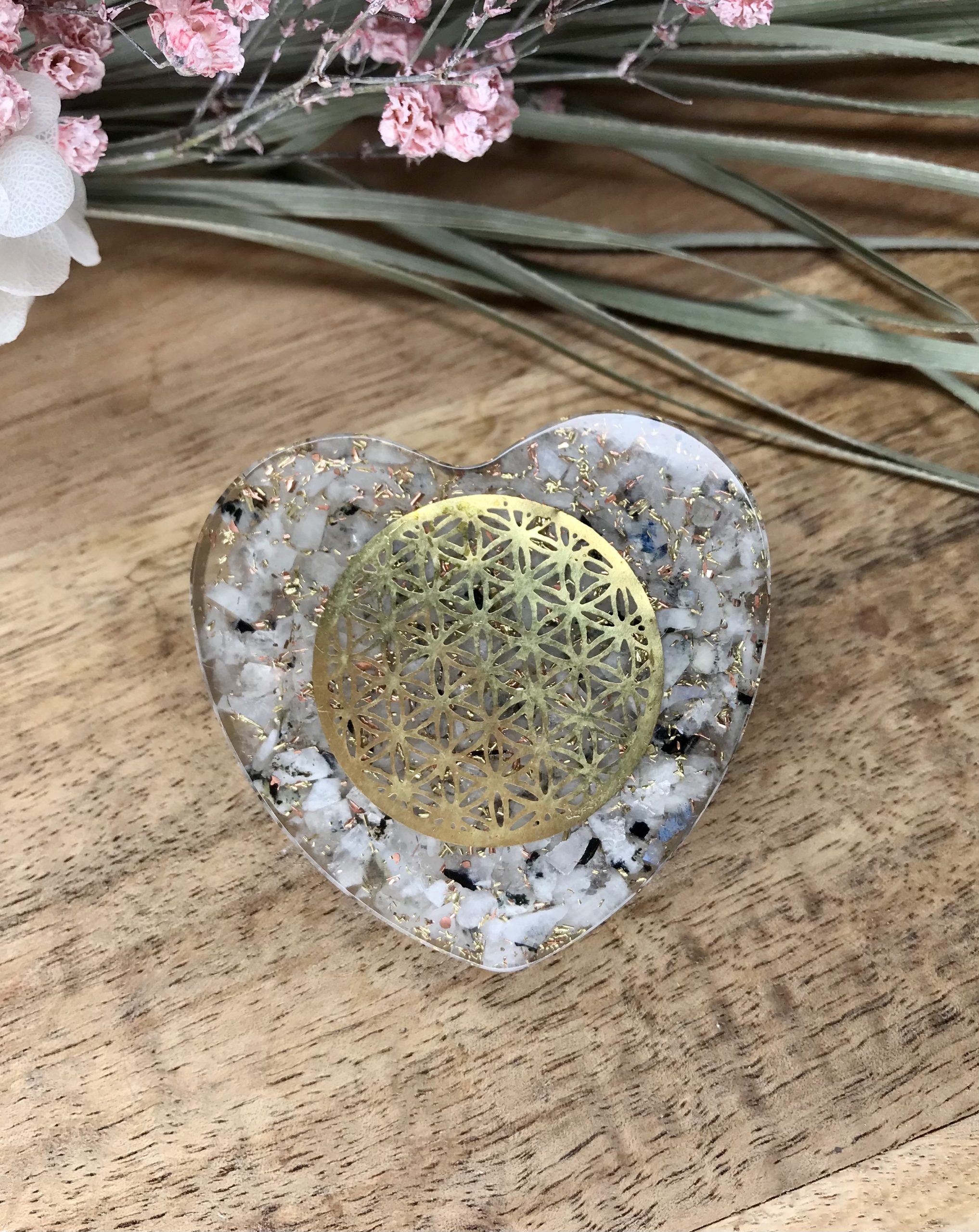 Orgonite Heart-Moonstone 5cm